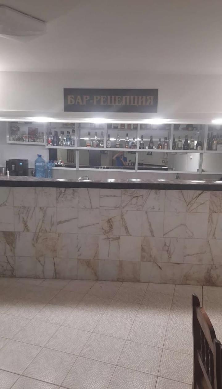 Хотел Елит Kostinbrod Buitenkant foto