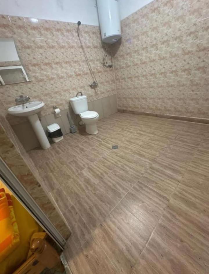 Хотел Елит Kostinbrod Buitenkant foto
